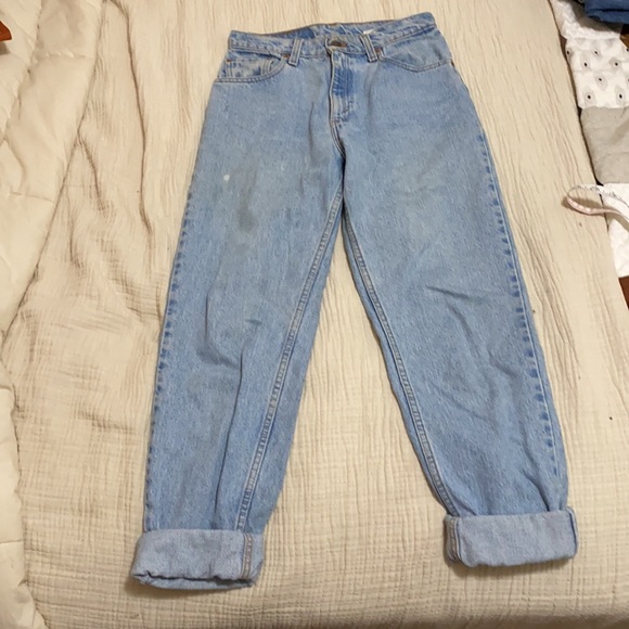 MAKE OFFER Vintage Levi’s - light wash - Picture 2 of 9